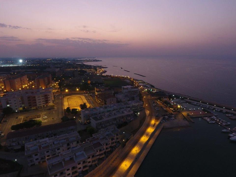 B&B La Baia Sea Rooms Bisceglie Zewnętrze zdjęcie